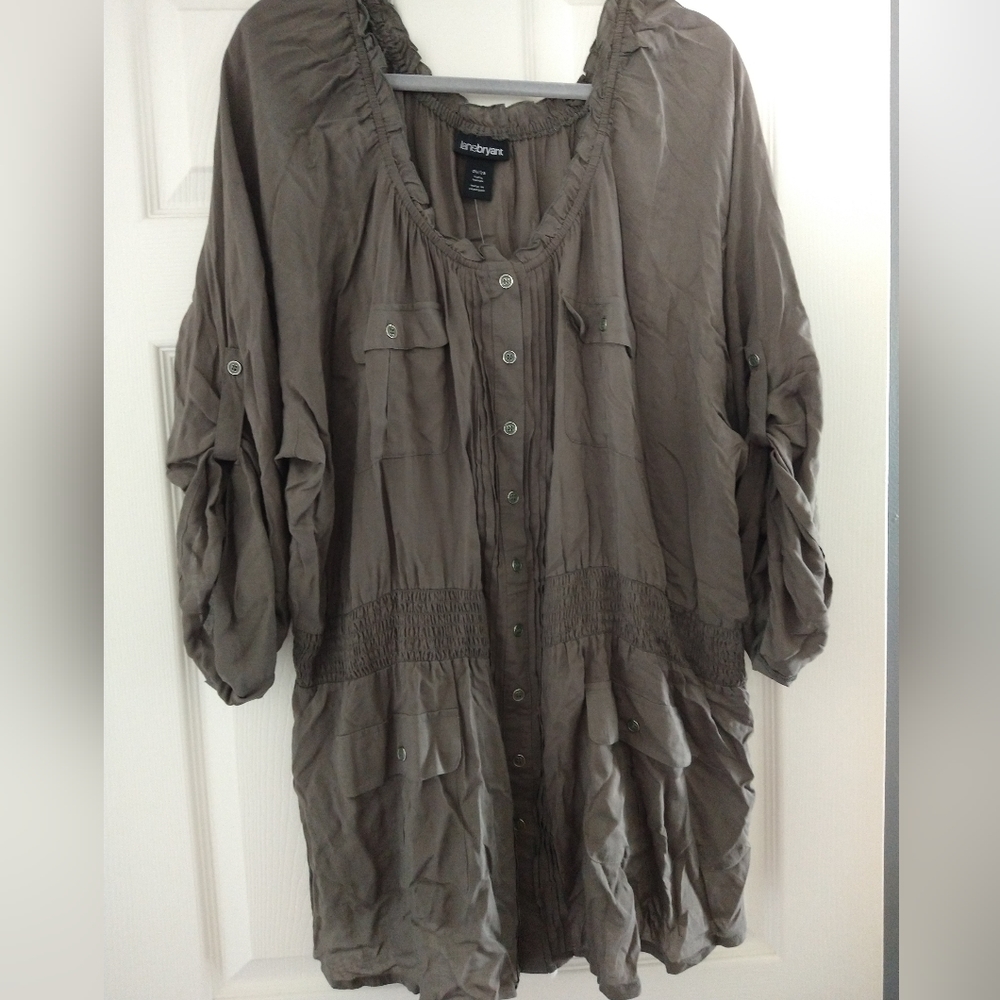 Lane Bryant sz 26/28 olive shirt